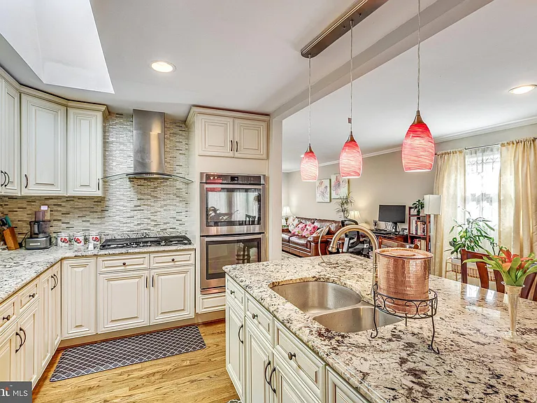 205 Tapawingo Rd SW — Photo 9