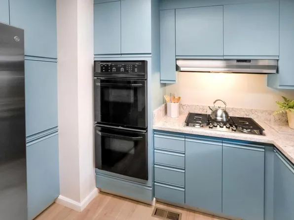 16 Los Robles Court, St. Helena, CA 94574