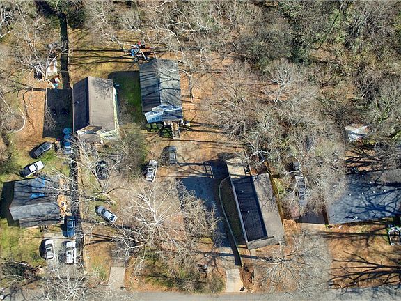 4th image of 263 Arch Street