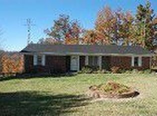 209 Hopefull Church Rd, Nancy, KY 42544