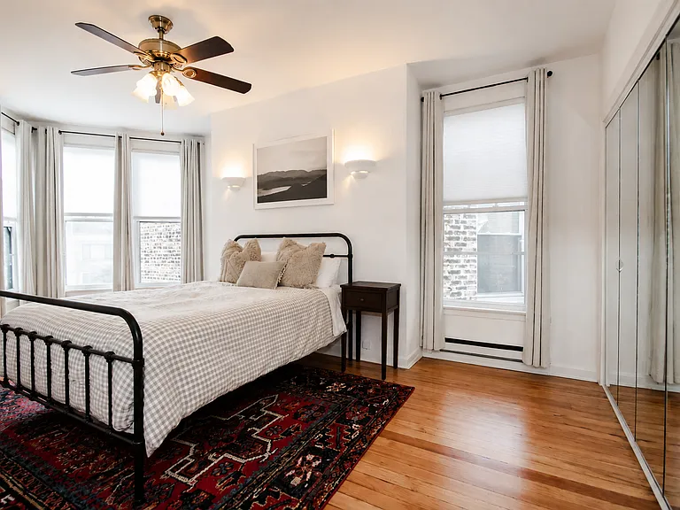 5733 N Ridge Ave #B — Photo 14