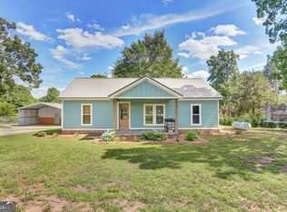 636 Smithonia Rd, Winterville, GA 30683