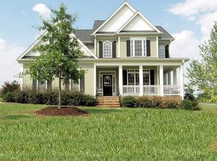10 Live Oak Dr, Louisburg, NC 27549