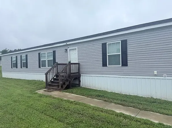 1210 Linville St #430, Siler City, NC 27344