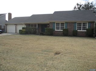 2246 Westmead Dr SW, Decatur, AL 35603