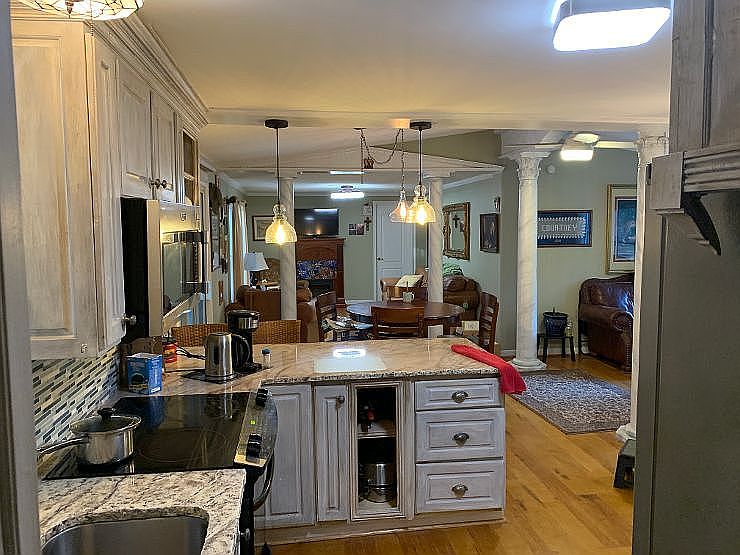 Open kitchen