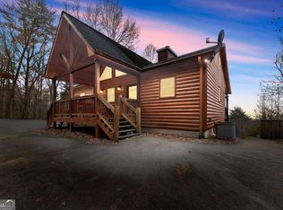 437 Spruce Cir, Mineral Bluff, GA 30559