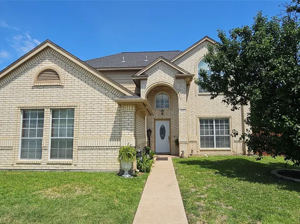 5632 Centeridge Dr, Dallas, TX 75249