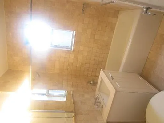 Rented by City Connections Realty | media 39