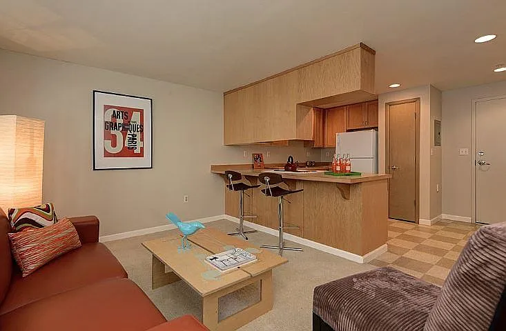 2324 1st Ave #111 — Photo 7
