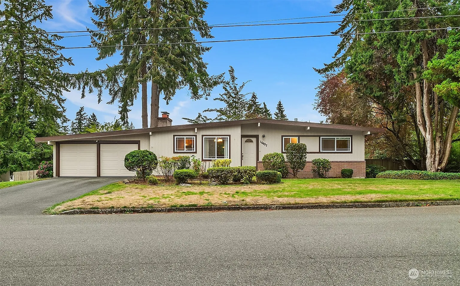 16657 SE 8th Street photo 1