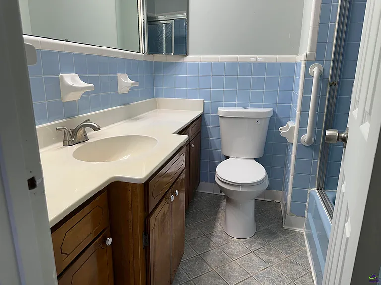 1218 Creekwood Dr — Photo 14