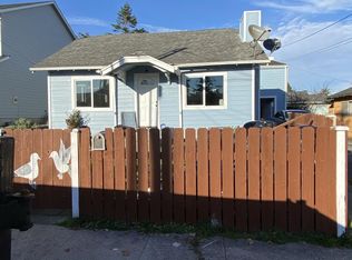 1030 2nd Ave, Seaside, OR 97138