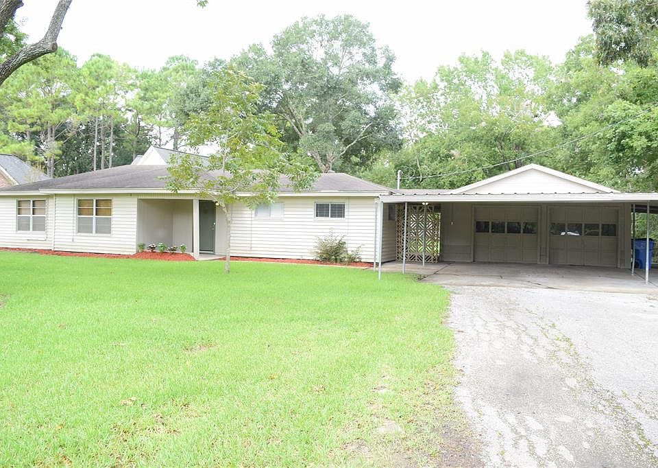 1st image of 208 E Shadowbend Ave