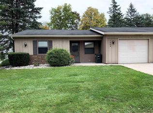 1598 E Kammerer Rd, Kendallville, IN 46755