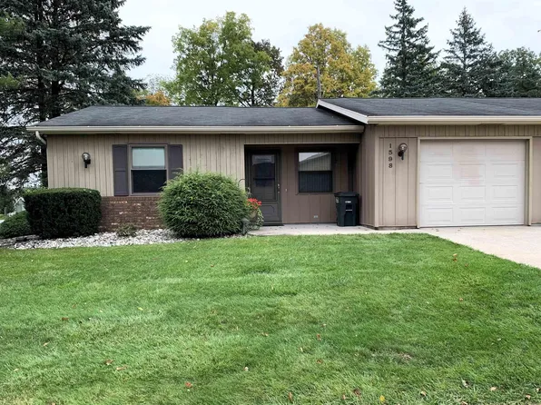 1598 E Kammerer Rd, Kendallville, IN 46755