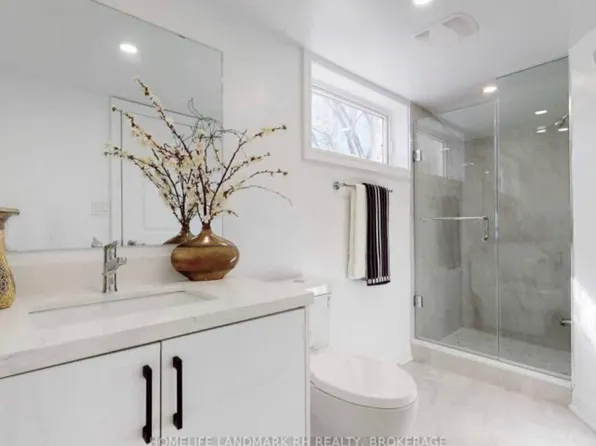 1 Marilyn Ave, Toronto, ON M1S 1B9