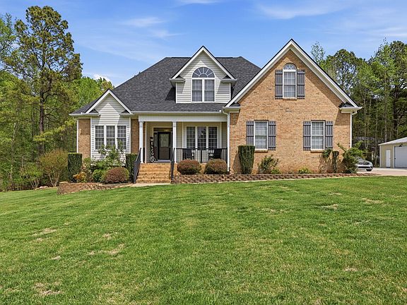 2nd image of 3546 Saddle Ridge Rd
