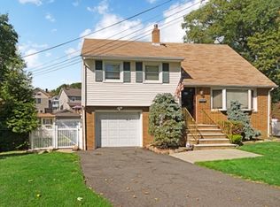 22 Fitting Pl, Nutley, NJ 07110