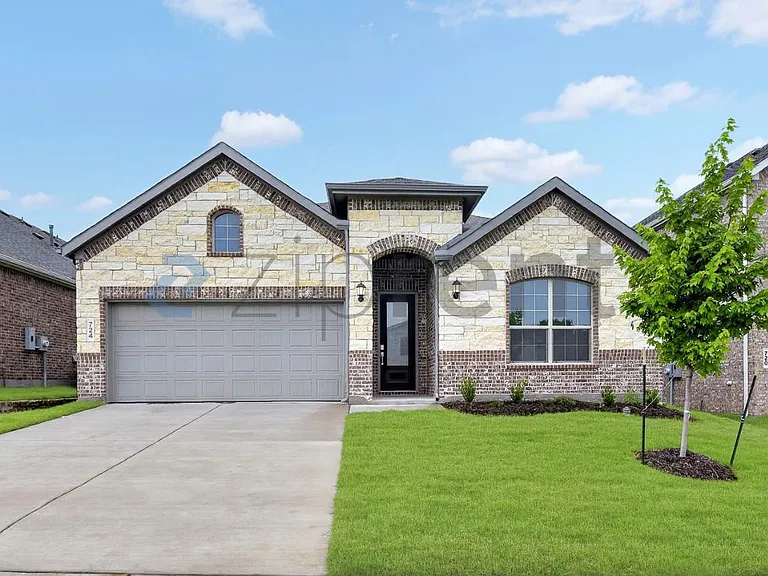 724 Demelza Dr — Photo 1