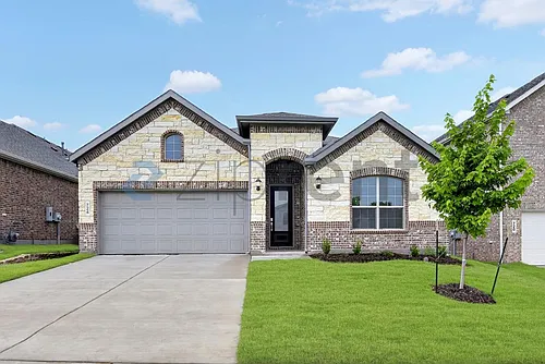 724 Demelza Dr Photo 1