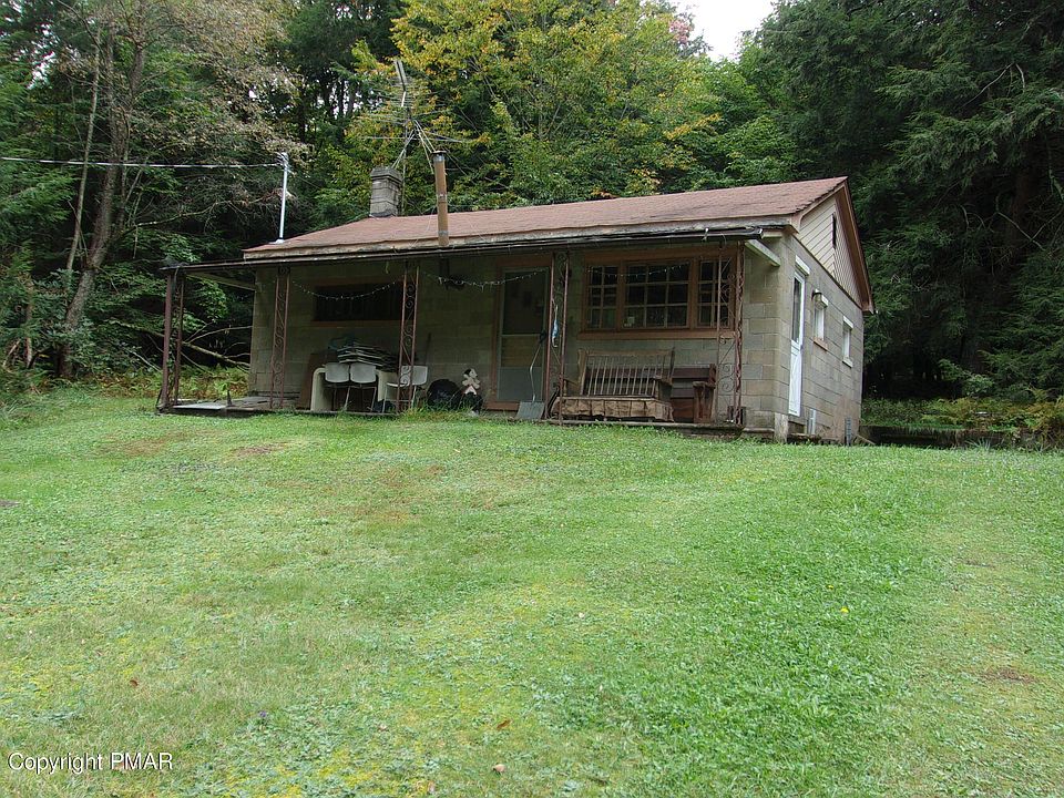 2nd image of 14 Laurel Ln