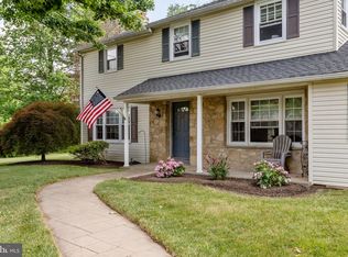 1545 Terrace Dr, Maple Glen, PA 19002