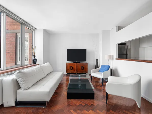 2373 Broadway image 1 of 15