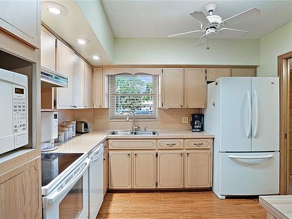 5th image of 2341 Haitian Dr APT 3