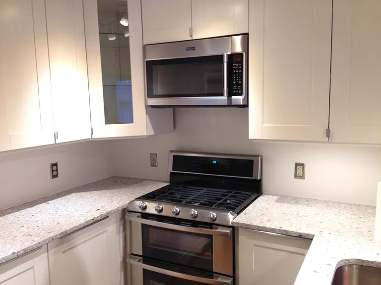 1645 International Dr #15 — Photo 8