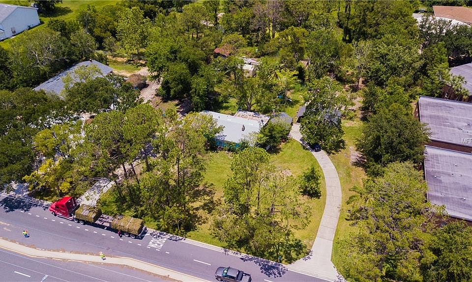 2nd image of 440 Oberry Hoover Rd