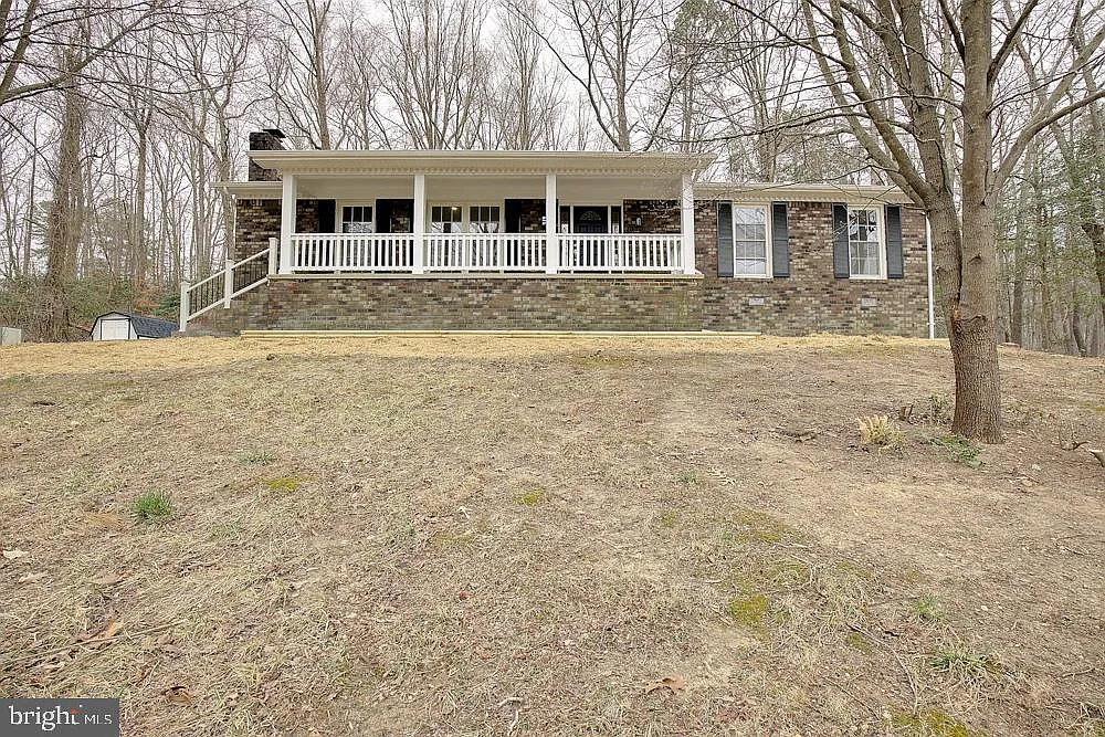 37719 Asher Rd photo 1