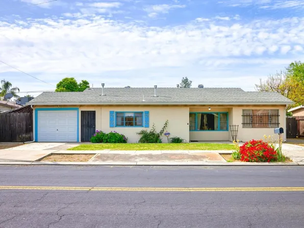 1520 Locke Rd, Modesto, CA 95355