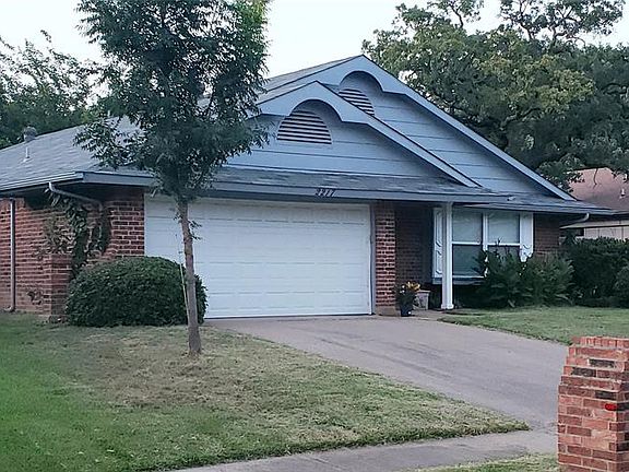 2nd image of 2217 Homecraft Ln