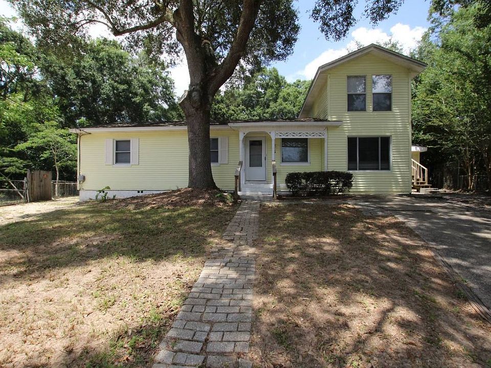 1st image of 5 N Edgewood Cir #A