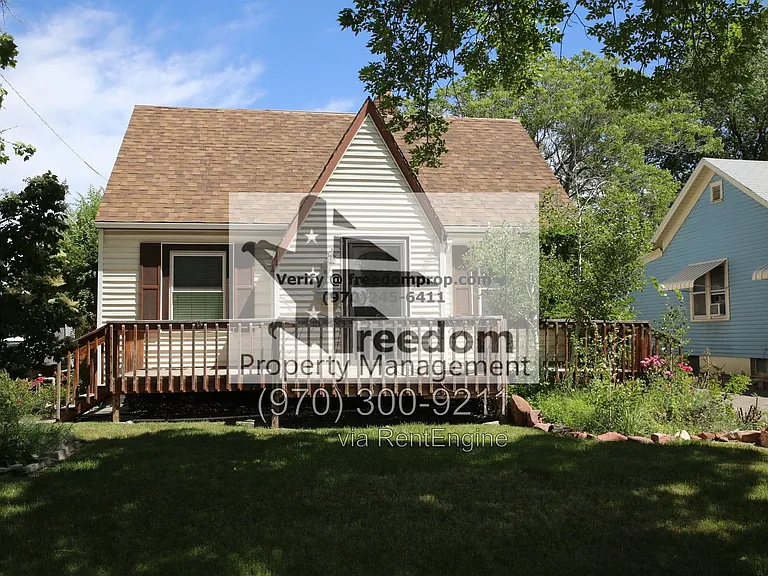 1540 Main St — Photo 1