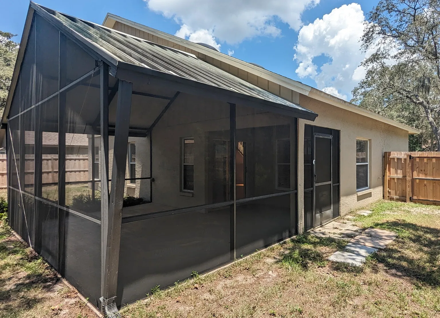 4 bed, 1663 sqft, $2,795 — Photo 3