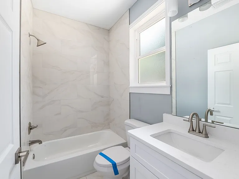 420 NW 3rd Ave #1 — Photo 15