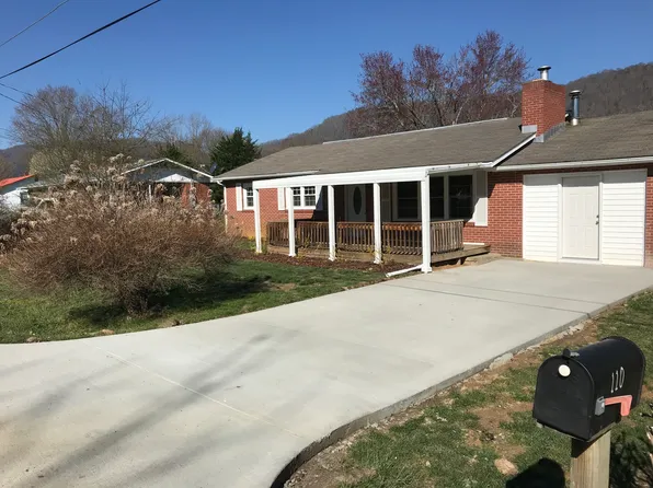 110 Osborne Farm Rd, Canton, NC 28716