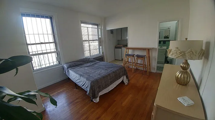 Rented by Guidance Realty Corp. | media 13