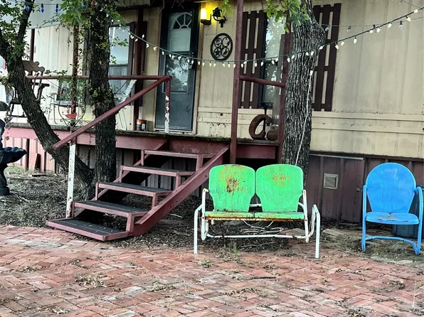 3400 Surfside Dr, May, TX 76857