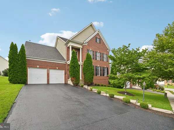 10848 Nemrod Rd, Perry Hall, MD 21128