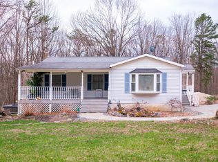 1918 Silver Maple Rd, Effort, PA 18330