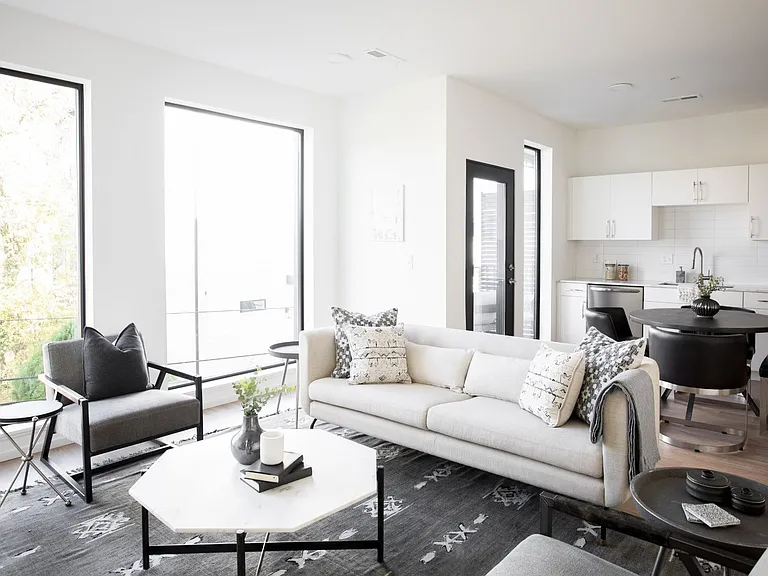 806 Olympic St #511 — Photo 18
