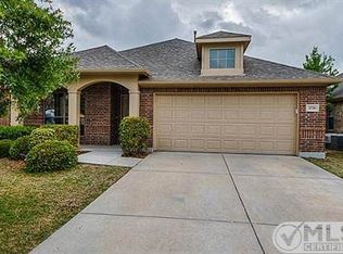 2716 Saddlehorn Dr, Little Elm, TX 75068