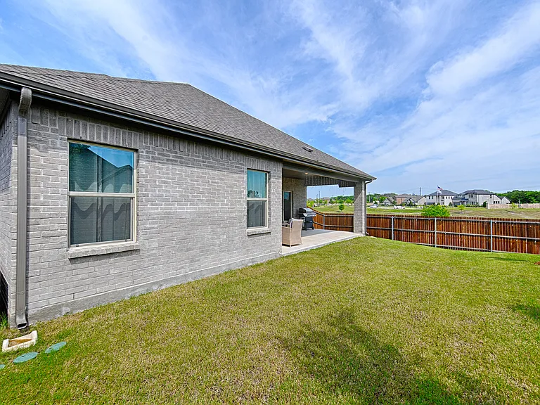 5107 Emerald Hill Dr — Photo 33