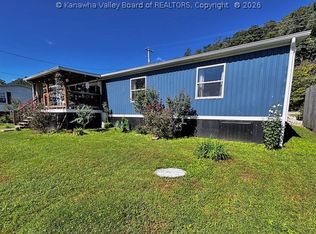 120 Whittbury Ln, Red House, WV 25168