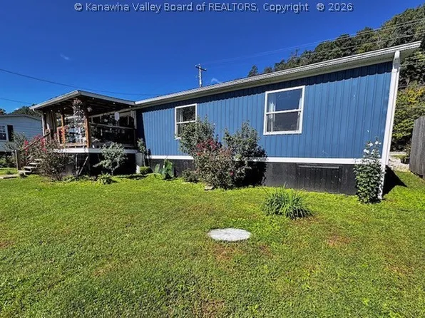 120 Whittbury Ln, Red House, WV 25168