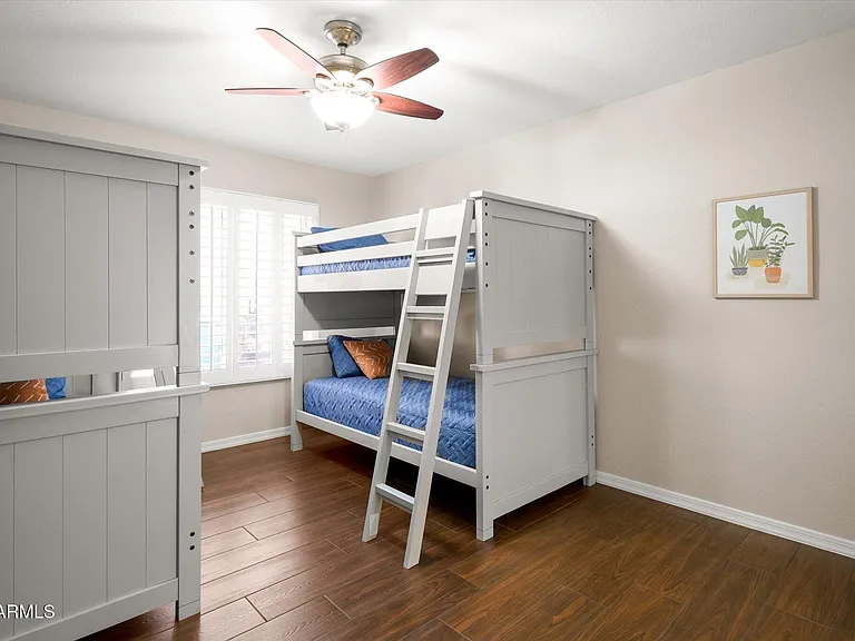 4410 W Fallen Leaf Ln — Photo 16