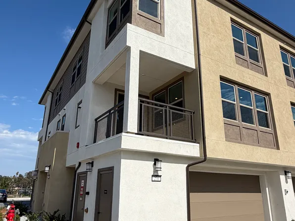 270 Larkspur Way, Oceanside, CA